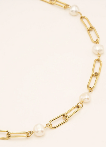 Gold Chain Necklace with Pearl